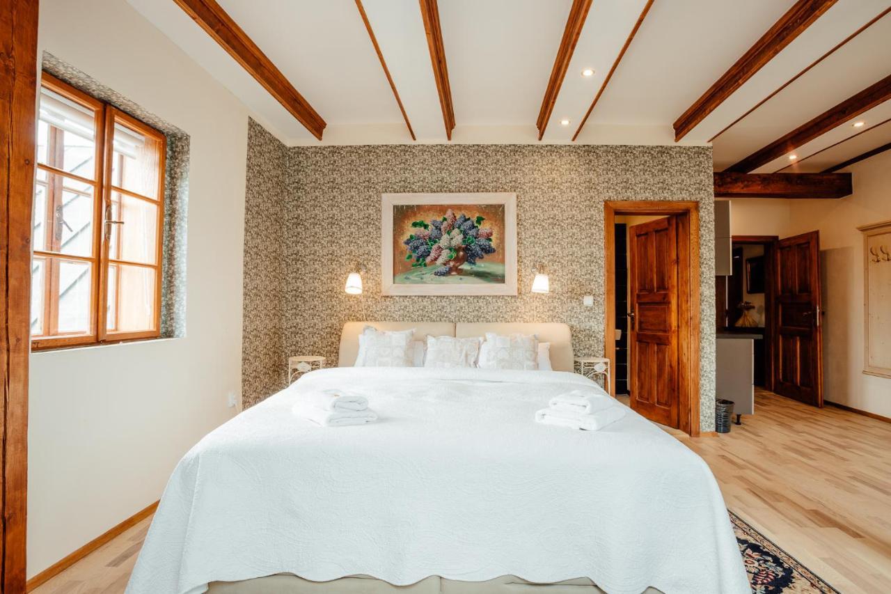Hotel Barcadam Banská Štiavnica Buitenkant foto