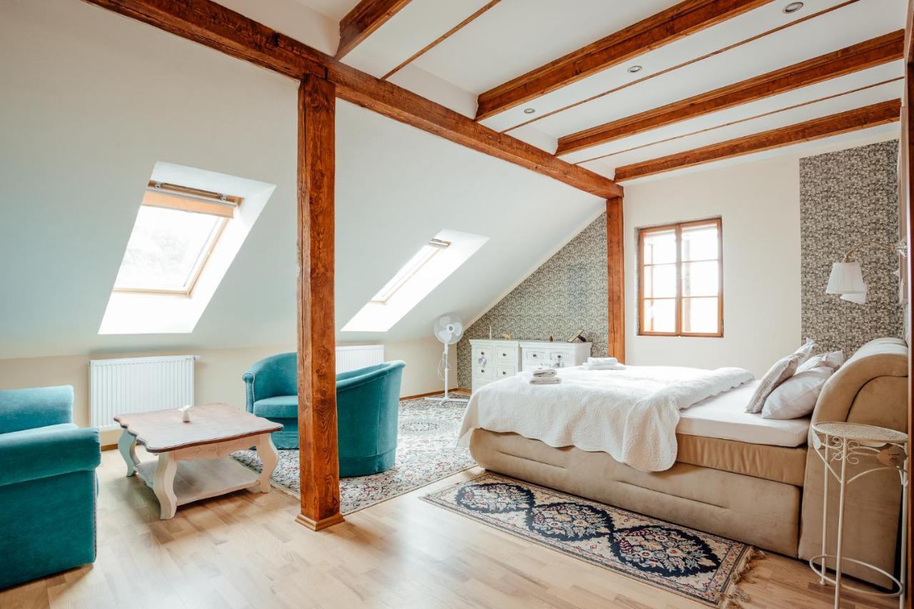 Hotel Barcadam Banská Štiavnica Buitenkant foto