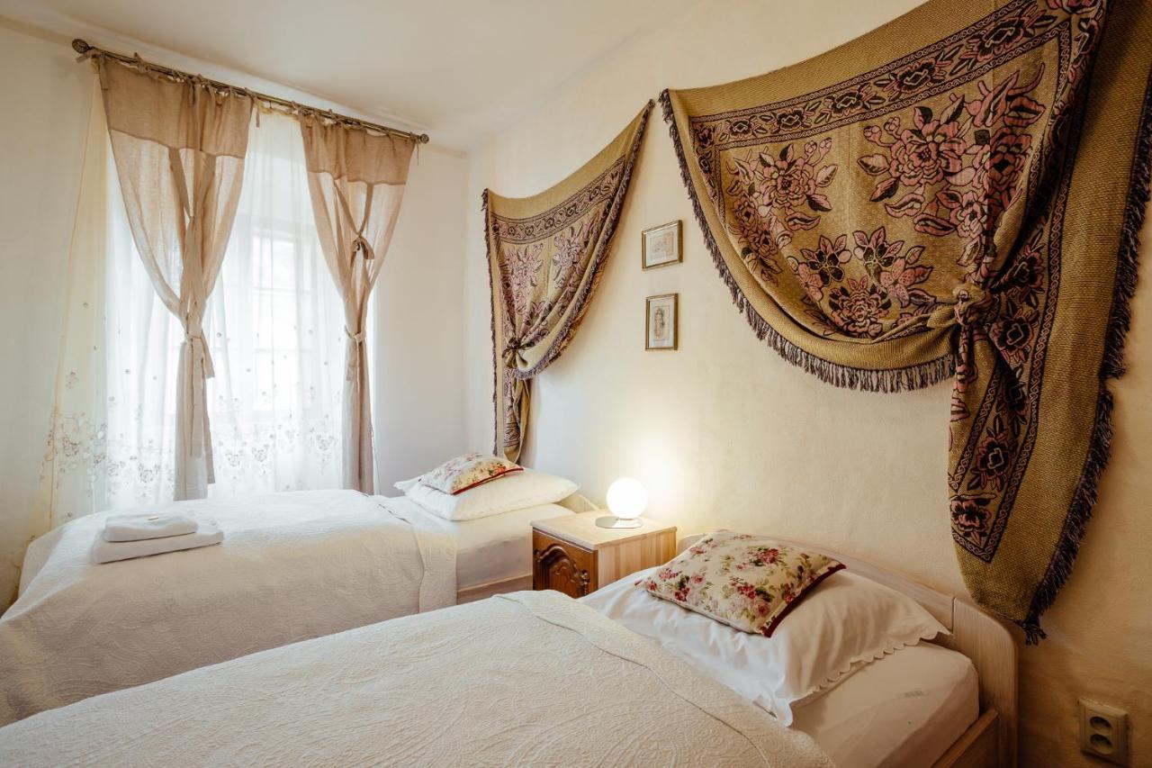 Hotel Barcadam Banská Štiavnica Buitenkant foto
