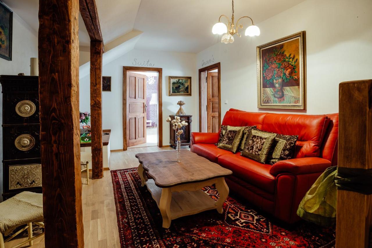 Hotel Barcadam Banská Štiavnica Buitenkant foto