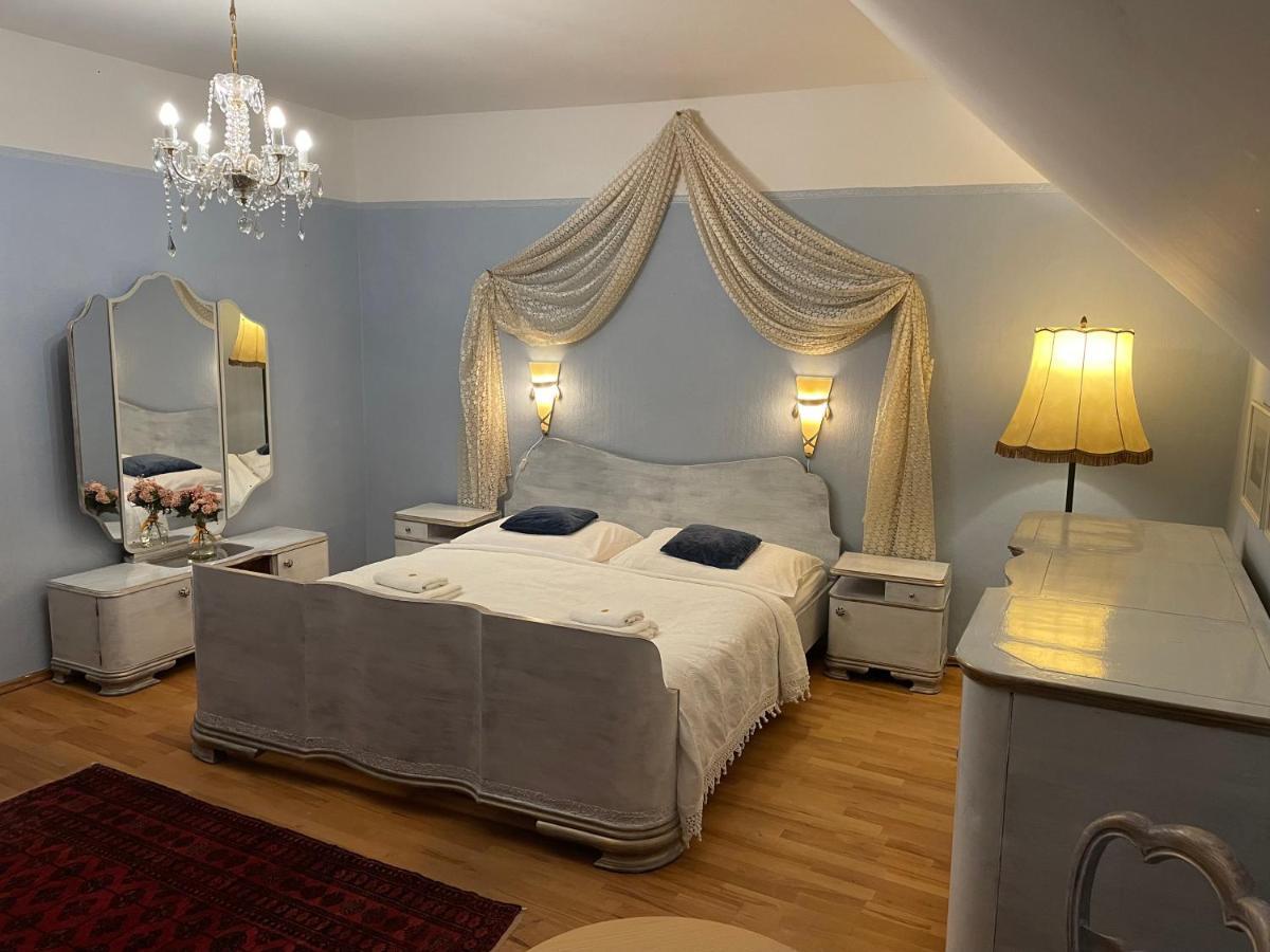 Hotel Barcadam Banská Štiavnica Buitenkant foto