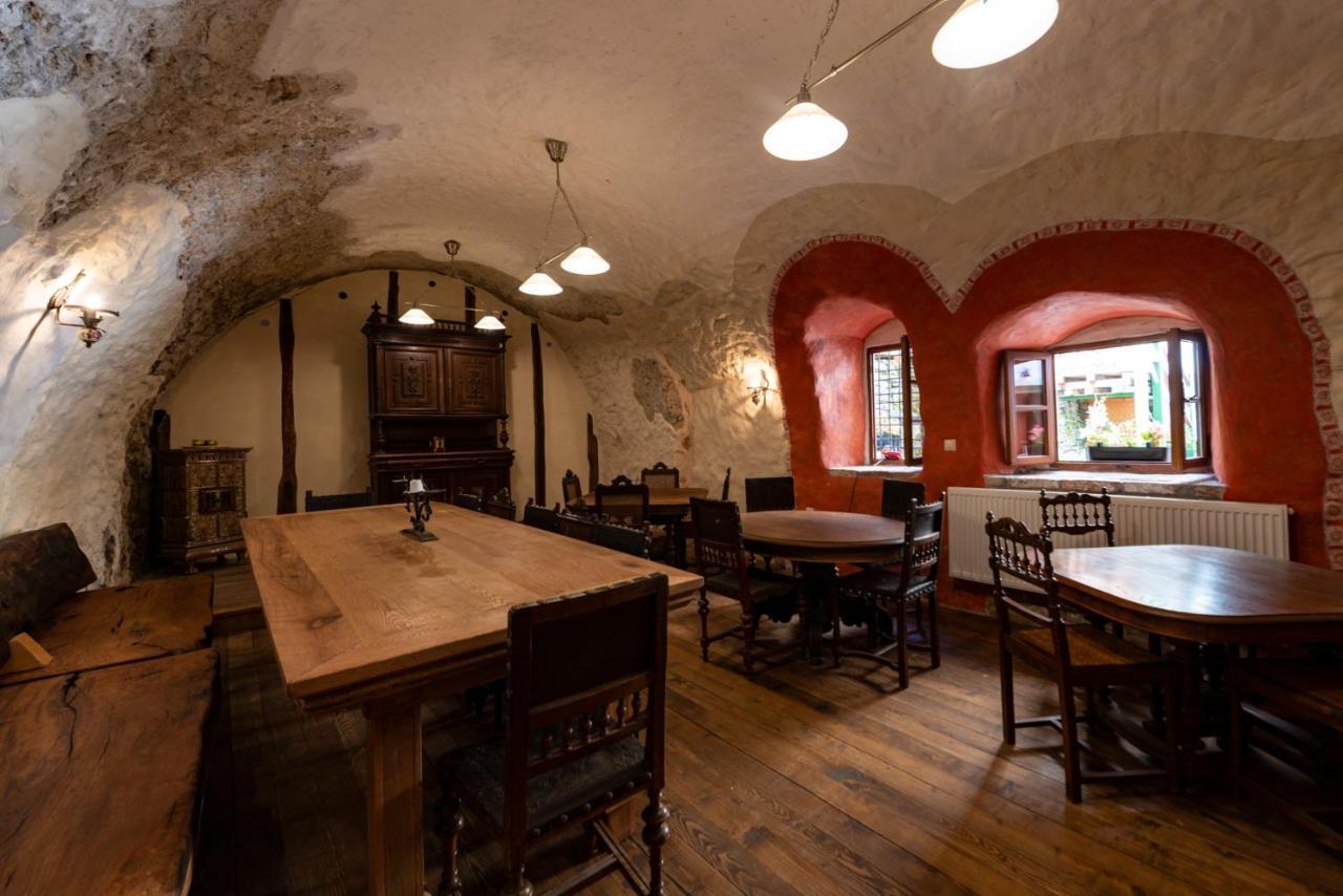 Hotel Barcadam Banská Štiavnica Buitenkant foto